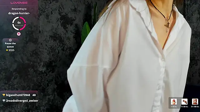 Lillian White online show from 05/15/26, 11:23