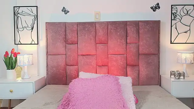 NicolMiller4 online show from 04/09/26, 06:19