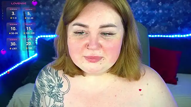 Snapshot of ZaraReignn chatting on 12/21/24, 12:42 ZaraReignn online show from 12/21/24, 12:42