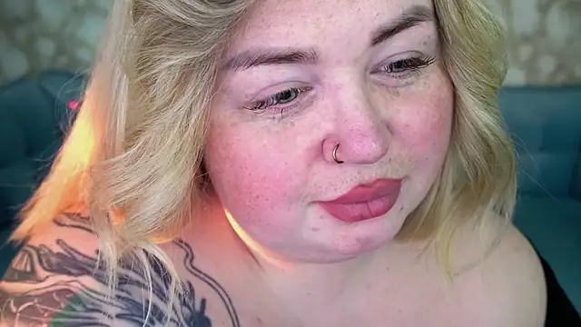 ZaraReignn online show from 04/02/26, 09:01