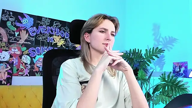 LuxRayi online show from 02/18/25, 03:21