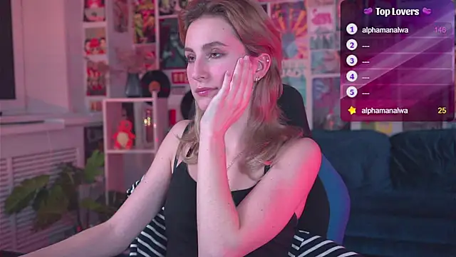 LuxRayi online show from 02/20/25, 12:08