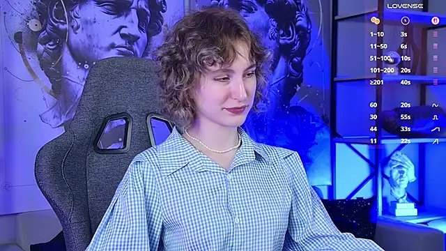 LuxRayi online show from 02/07/26, 03:21