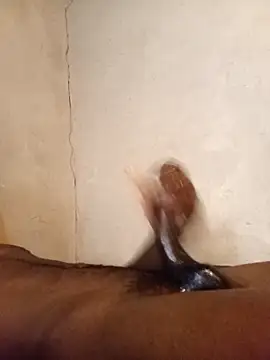 Snapshot of Lexwelll chatting on 10/28/25, 05:33 Lexwelll online show from 10/28/25, 05:33