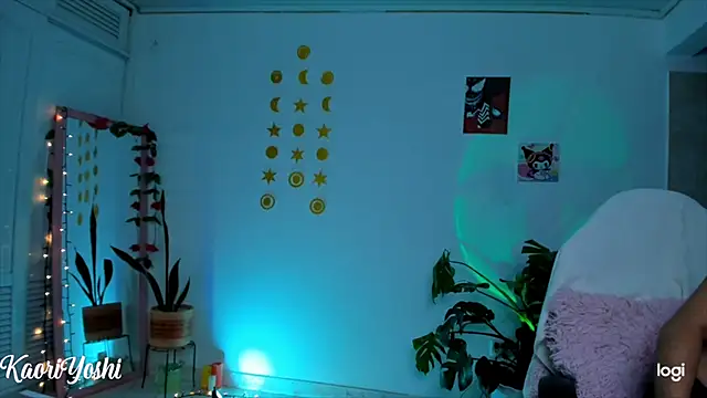 Snapshot of Kaoriyoshii chatting on 09/23/25, 03:20 Kaoriyoshii online show from 09/23/25, 03:20