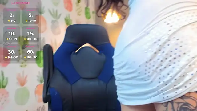 Snapshot of elissa_iris chatting on 01/13/25, 07:21 elissa iris online show from 01/13/25, 07:21