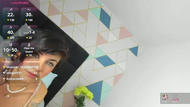 Snapshot of elissa_iris chatting on 02/01/25, 08:18 elissa iris online show from 02/01/25, 08:18