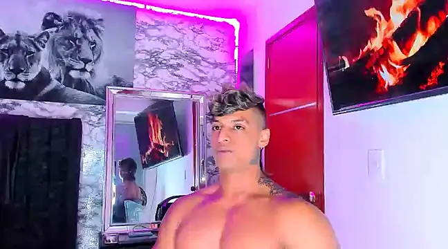 Owen Muzcle online show from 01/30/25, 04:37