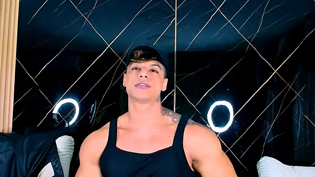 Owen Muzcle online show from 10/17/25, 02:15