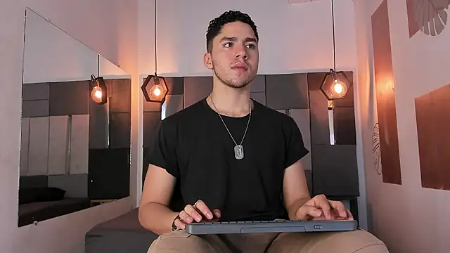 LiamNovak online show from 02/22/26, 12:15