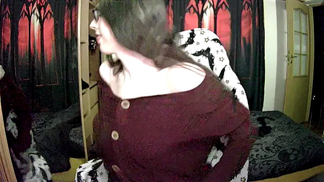 bluerose00 online show from 01/15/25, 08:26