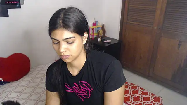 Pocahontas Princess  online show from 04/22/26, 03:20