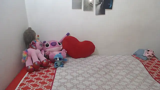 Pocahontas Princess  online show from 04/26/26, 09:45