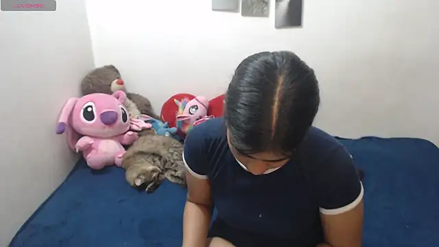 Pocahontas Princess  online show from 04/29/26, 03:05