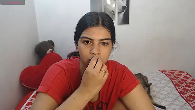 Snapshot of Pocahontas_Princess_ chatting on 04/30/26, 02:23 Pocahontas Princess online show from 04/30/26, 02:23