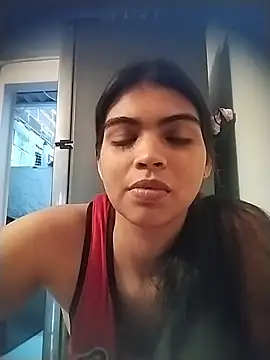 Snapshot of Pocahontas_Princess_ chatting on 06/12/26, 10:08 Pocahontas Princess online show from 06/12/26, 10:08