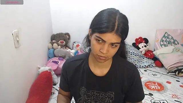 Snapshot of Pocahontas_Princess_ chatting on 06/17/26, 02:29 Pocahontas Princess online show from 06/17/26, 02:29