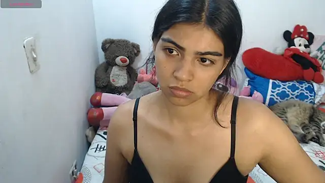 Snapshot of Pocahontas_Princess_ chatting on 07/10/26, 11:18 Pocahontas Princess online show from 07/10/26, 11:18