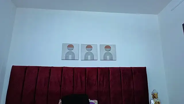 selena castillo online show from 01/15/26, 12:32