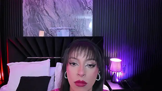 MiiaaMoonroee online show from 05/31/26, 03:26