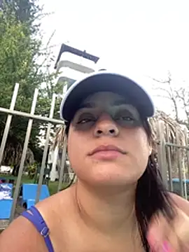 Violetrousse online show from 02/15/26, 09:55