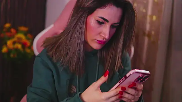 KimSkyex online show from 03/06/25, 05:33