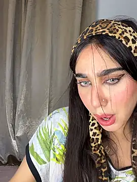 Meryem Queen online show from 04/15/26, 10:21