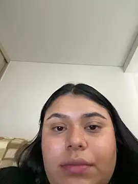 Snapshot of alissonfernandez_ chatting on 02/22/25, 09:37 alissonfernandez online show from 02/22/25, 09:37