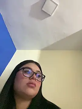 alissonfernandez  online show from 03/26/26, 10:43