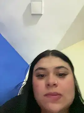 alissonfernandez  online show from 04/03/26, 09:02