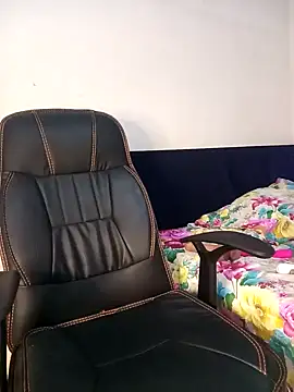 Aashixxx12 online show from 02/26/25, 10:42