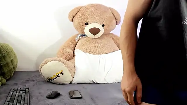 boyc022  online show from 01/14/26, 03:28