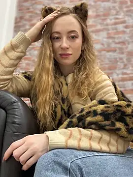  AngelMoon  online show from 10/29/25, 03:42