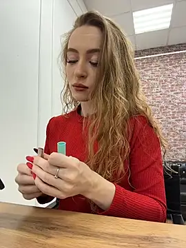  AngelMoon  online show from 11/19/25, 04:01