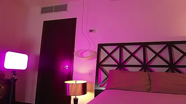 LunaMystyque online show from 09/13/25, 08:19