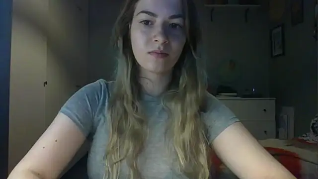 Snapshot of ROSIEx_sweet chatting on 11/06/25, 07:53 ROSIEx sweet online show from 11/06/25, 07:53