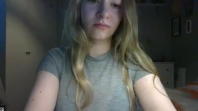 ROSIEx sweet online show from 06/08/26, 06:47