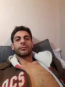 MrTamburine22 online show from 02/15/25, 01:38