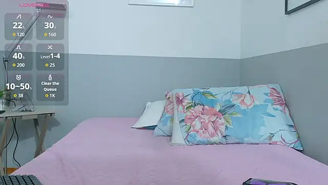 hornybarelylegalgirl online show from 03/23/26, 12:20