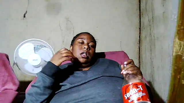 bustyboobs6 online show from 09/12/25, 07:58