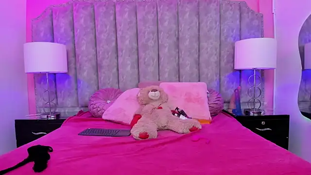 Snapshot of CoralHarmon chatting on 02/22/25, 03:47 CoralHarmon online show from 02/22/25, 03:47