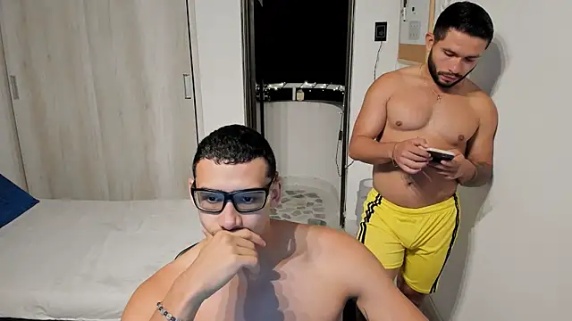 Travis bakers online show from 03/07/26, 01:46