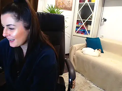 AmashaSiri online show from 12/30/24, 07:32