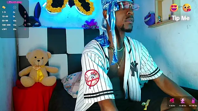 Aroonpapisex online show from 03/23/26, 02:04