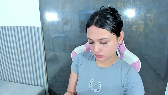 lana boomer online show from 10/10/25, 08:19