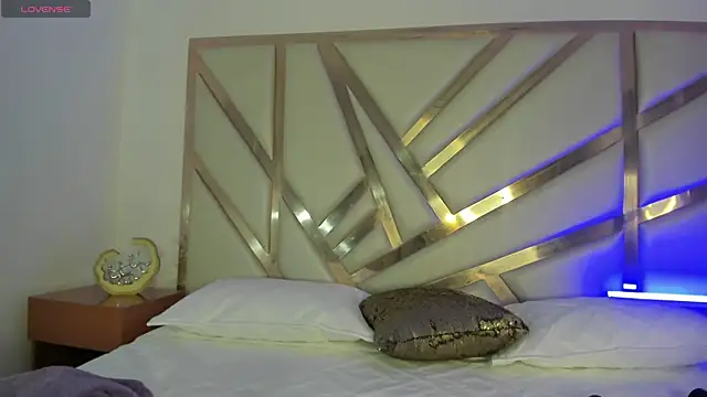 Carolina Evanss online show from 09/17/25, 11:34