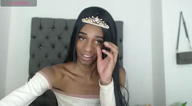 lucianadolll online show from 03/20/25, 05:25