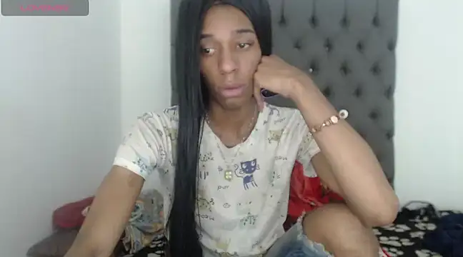 lucianadolll online show from 03/22/25, 01:52