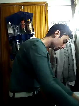 Raze Elusive online show from 12/10/24, 04:27