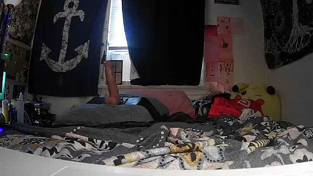 ATwinkie online show from 09/14/25, 03:44